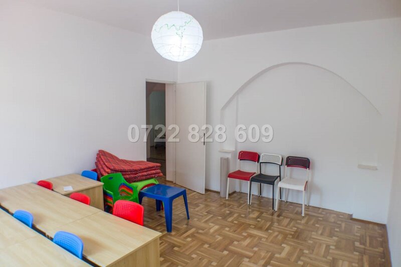 Tineretului parc,  Serban Voda.